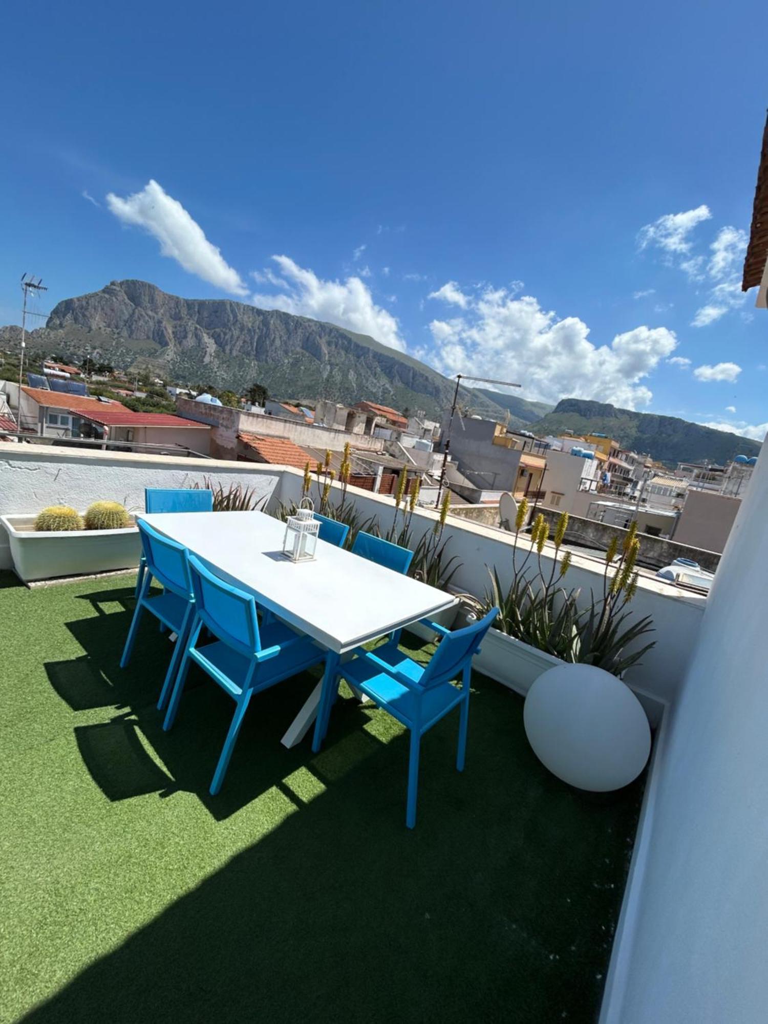 Appartement Attico Con Vista Mozzafiato A Due Passi Dal Mare