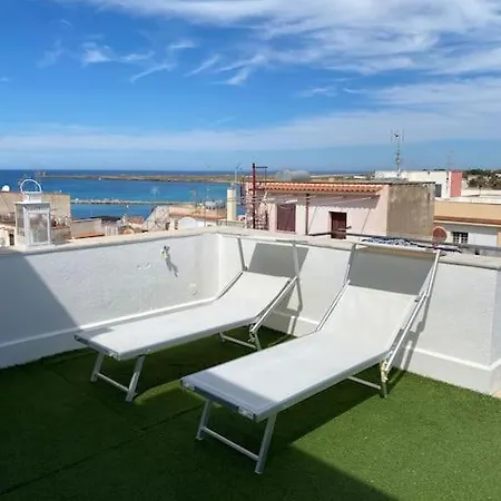 Ferienwohnung Attico Con Vista Mozzafiato A Due Passi Dal Mare Terrasini Exterior foto